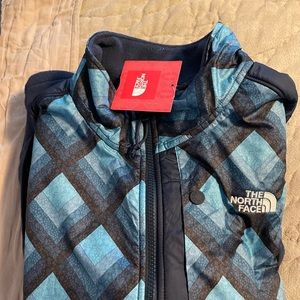 Women’s North Face Navy & Plaid Fleece